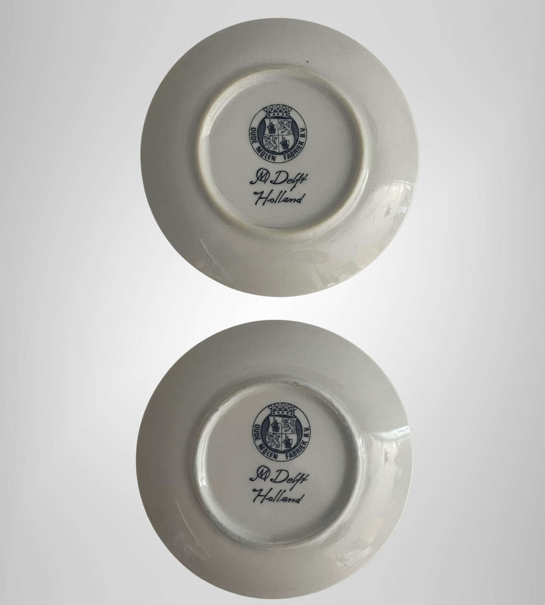 Bargain 7-Piece Dutch Delftware Decor Lot  Chemkefa plate, Boch Plate, Coasters, Candle Holder