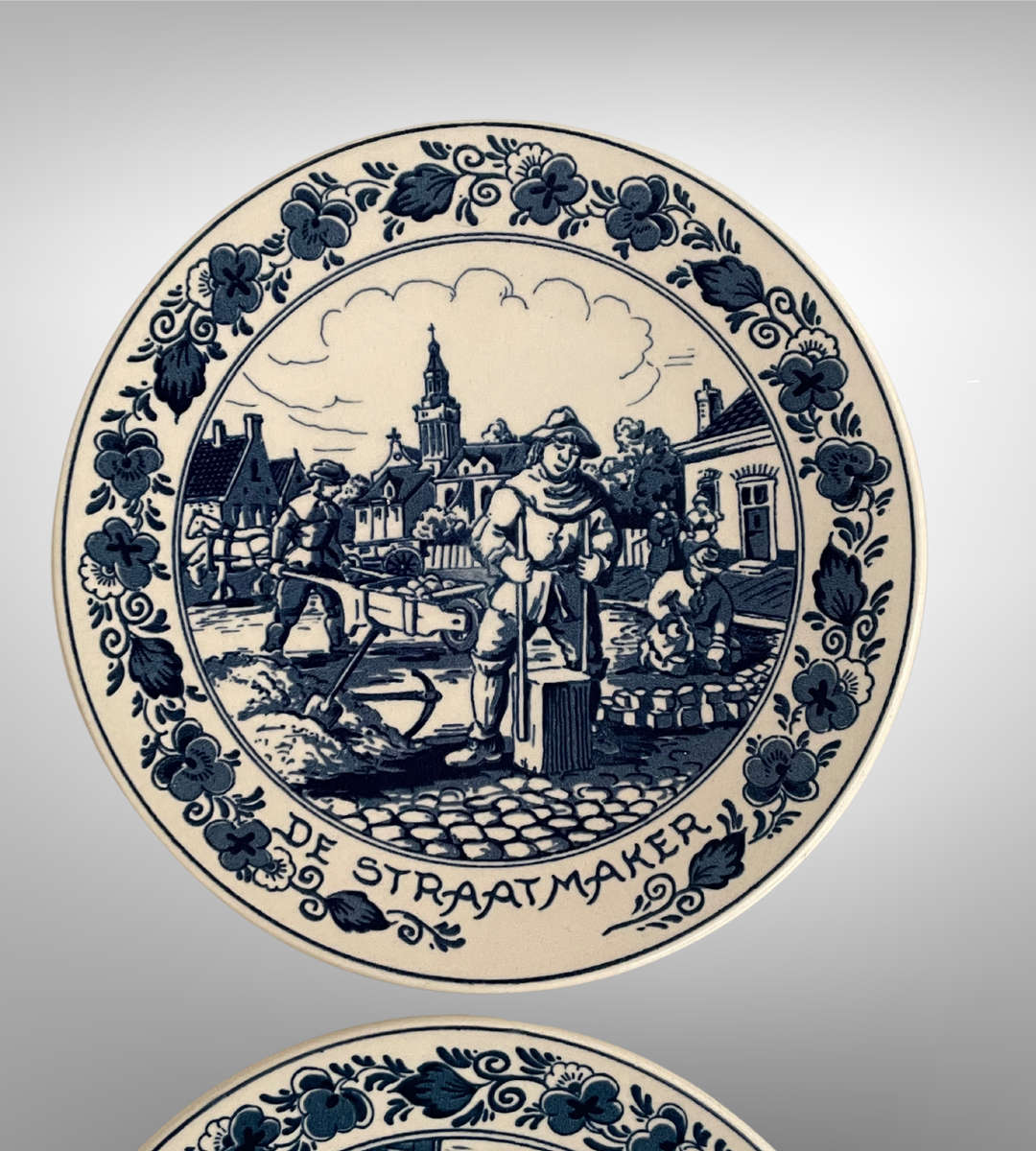 Set of 6 Delft Blauw Royal Distel Wall Plates  Handpainted  Made in Holland  16cm Each