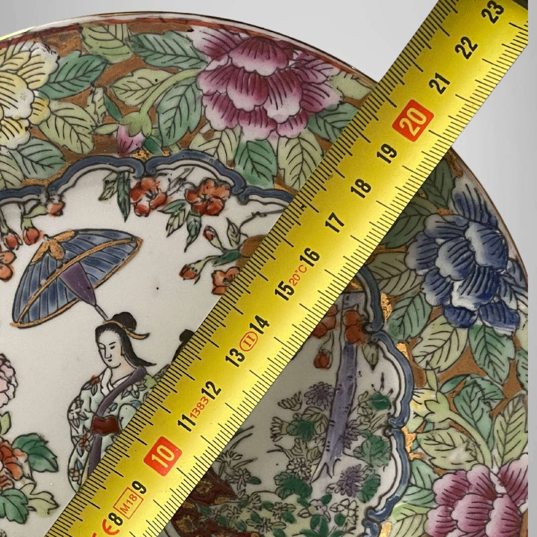 Vintage Japanese Kutani Porcelain Plate  Courtyard Scene with Ladies  Hand Painted  20 cm