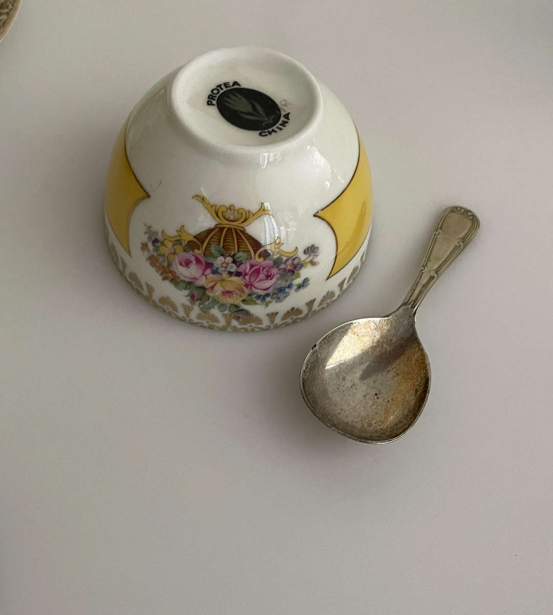 Vintage Protea China 15-Piece Tea Set  Yellow Floral with Gilt Trim