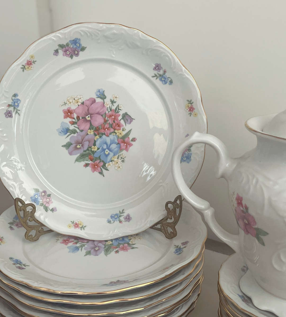 Vintage 55-Piece Fine China Dinner Set  - Gold-Trimmed Cottage Chic Floral Design - Discounted!