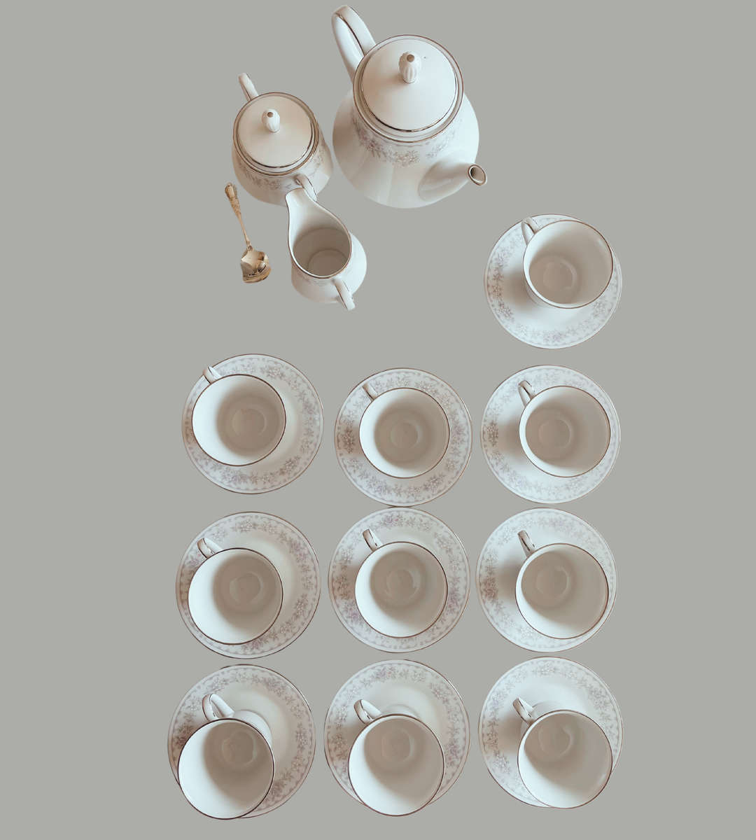 Vintage 25-Piece Noritake Fine China Set -Platinum Trim  Service for 10