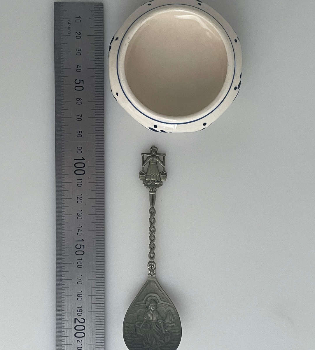 Bargain 7-Piece Dutch Delftware Decor Lot  Chemkefa plate, Boch Plate, Coasters, Candle Holder