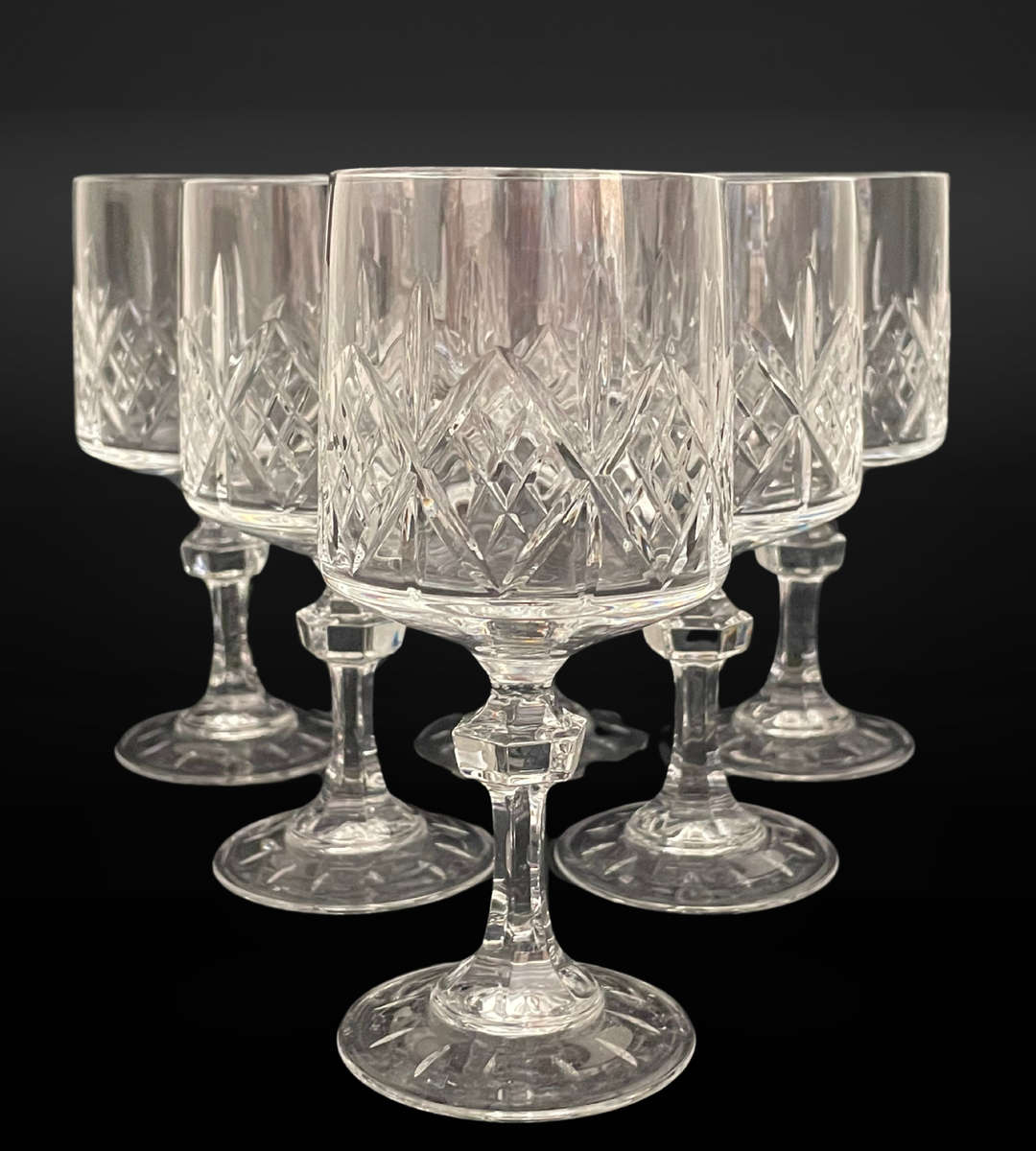 Set of 6 Vintage Vitria Handcut Lead Crystal Wine Glasses  Elegant 14.5cm High Goblets