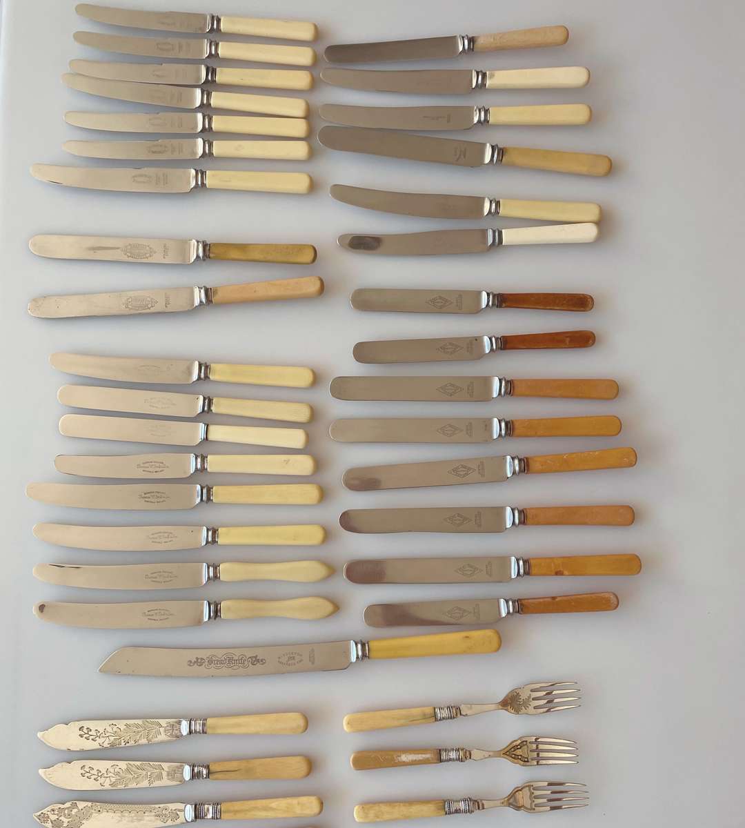 Knife Collection: 35 Knives & 3 Forks - Assorted Sheffield & English Makers - Historical Collectible