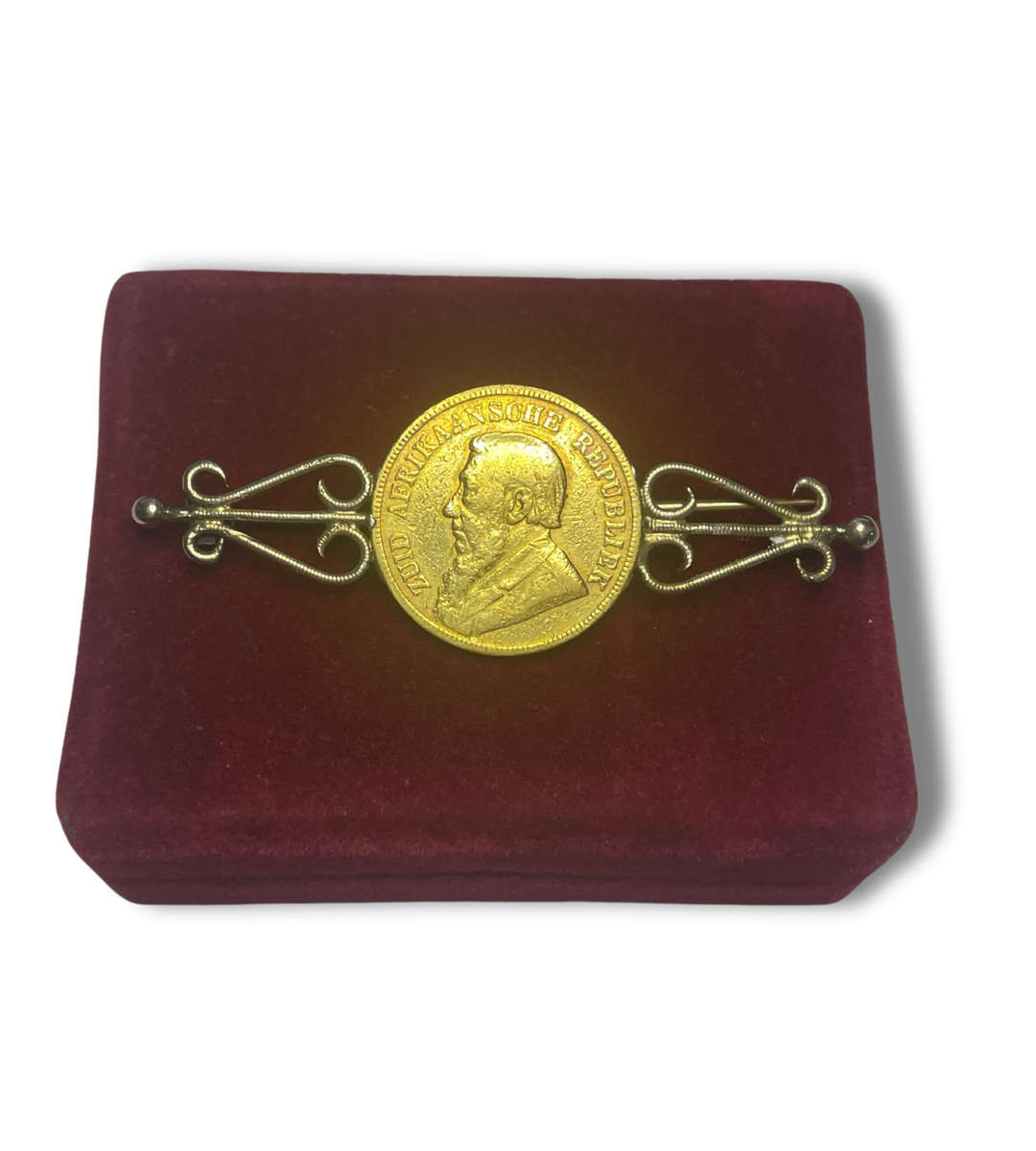 1895 South African Republic Paul Kruger 1 Pond Gold Coin Brooch  22ct Coin, 9ct Brooch  10.7g