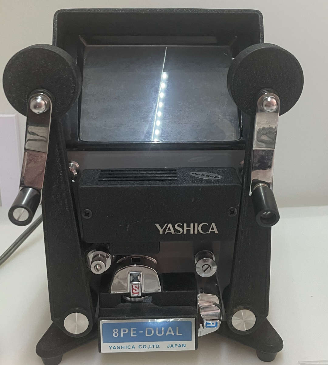 Set of 2 Vintage Yashica Film Projectors  8mm & Super 8  Japan  Tested & Working - Reduced