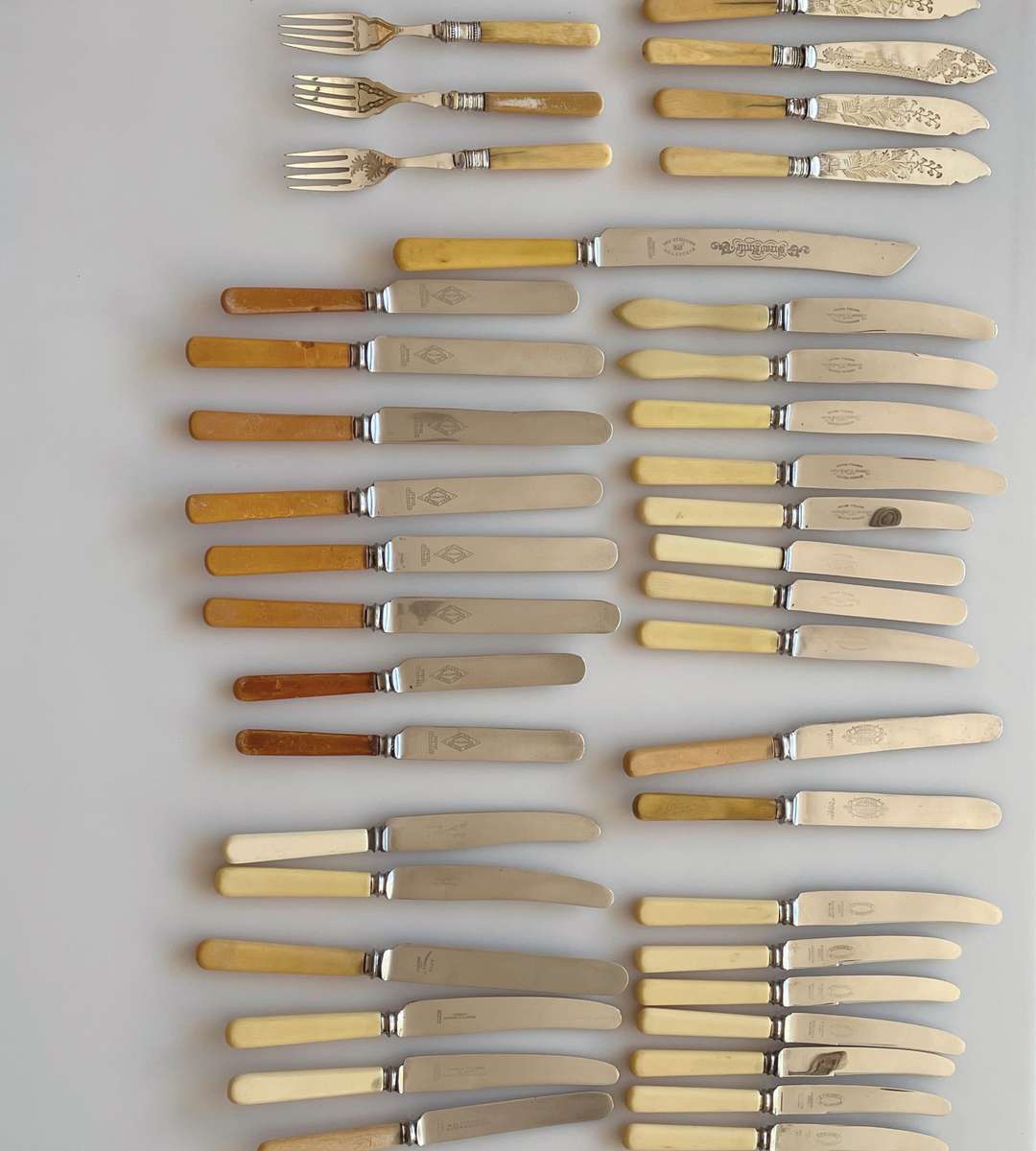 Knife Collection: 35 Knives & 3 Forks - Assorted Sheffield & English Makers - Historical Collectible