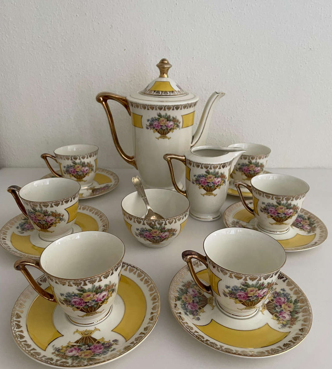 Vintage Protea China 15-Piece Tea Set  Yellow Floral with Gilt Trim