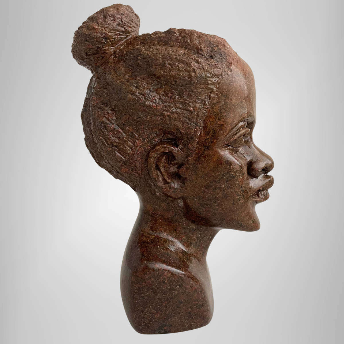 Heavy Vintage African Soapstone Bust  Hand-Carved Female Figure  17 cm  Heavy and Detailed