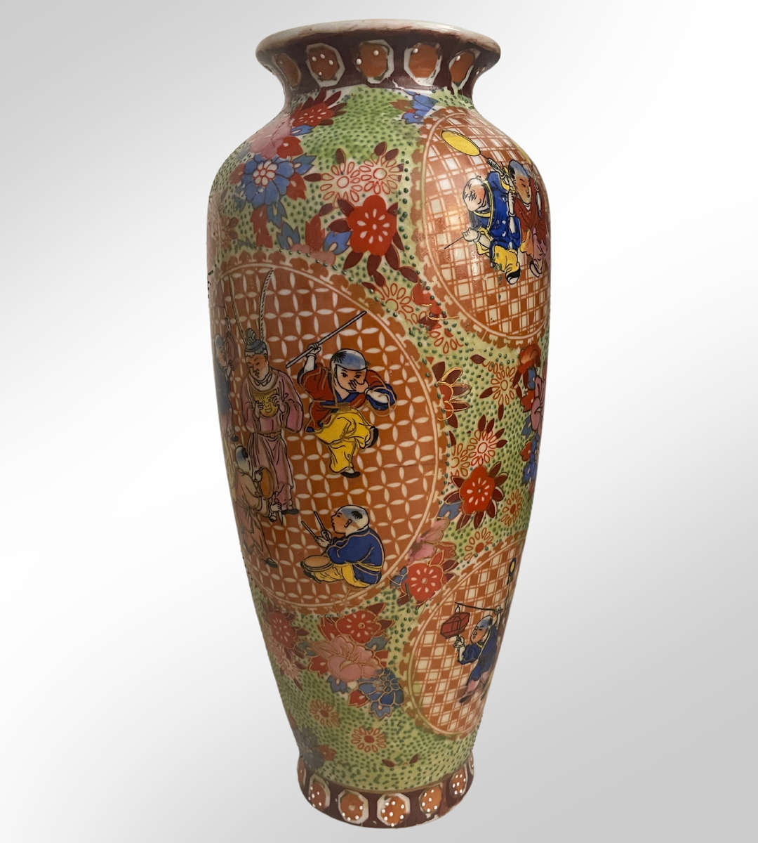 Vintage Thickly Potted Satsuma Export Vase  30cm  Rose Medallion Villagers in Sport Scenes, Raise