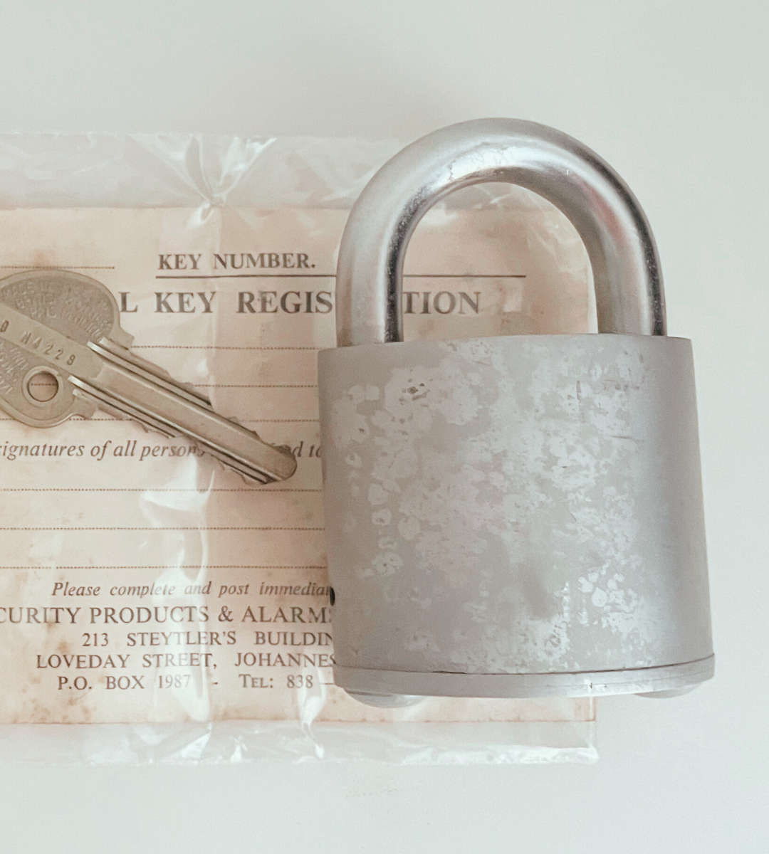 1970s Vintage Ingersoll "Impregnable" 10 Lever Padlock with Key - Original Box (Model 59 M4228)