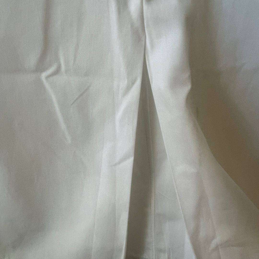 White Cotton-Linen Maxi Sleepwear Dress with Side Slits & Pockets  Size Large (Fits SA 40-42)  R85