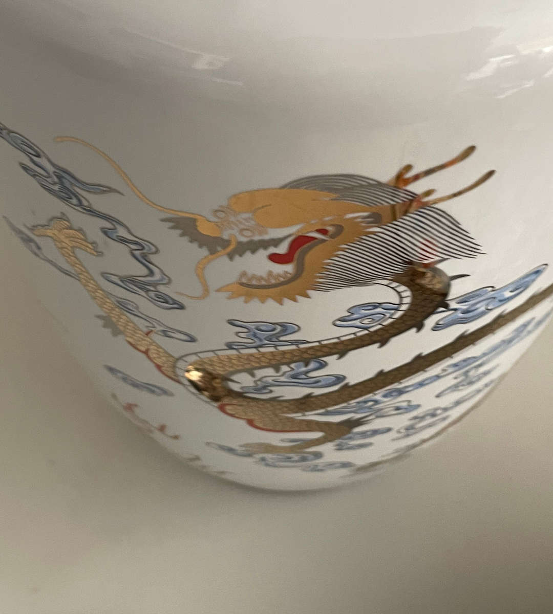 Huge 47cm Chinese Golden Dragon Porcelain Vase  5-Clawed Design