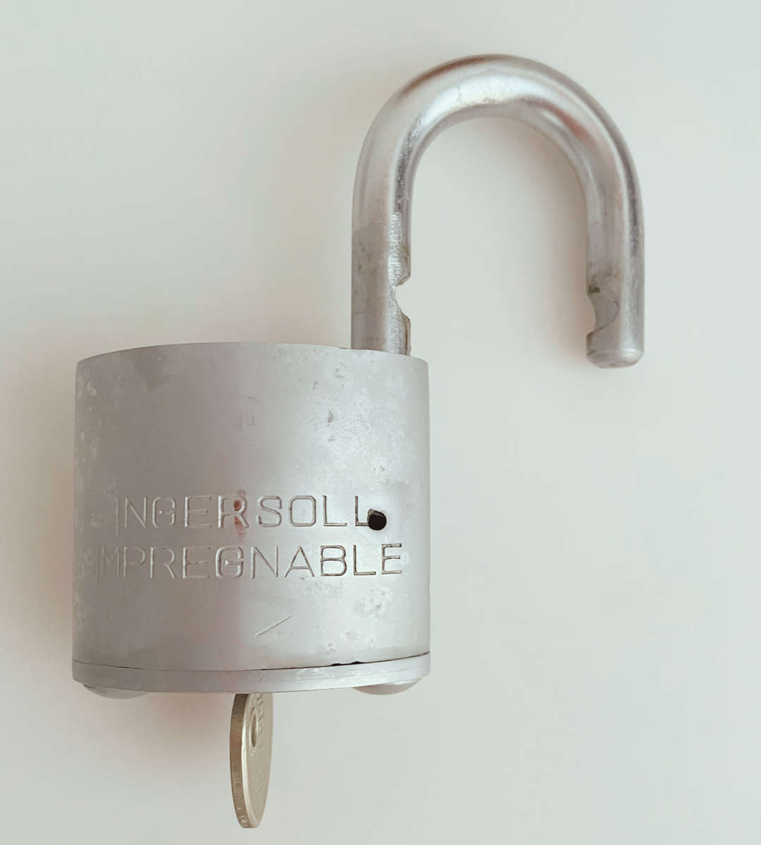 1970s Vintage Ingersoll "Impregnable" 10 Lever Padlock with Key - Original Box (Model 59 M4228)