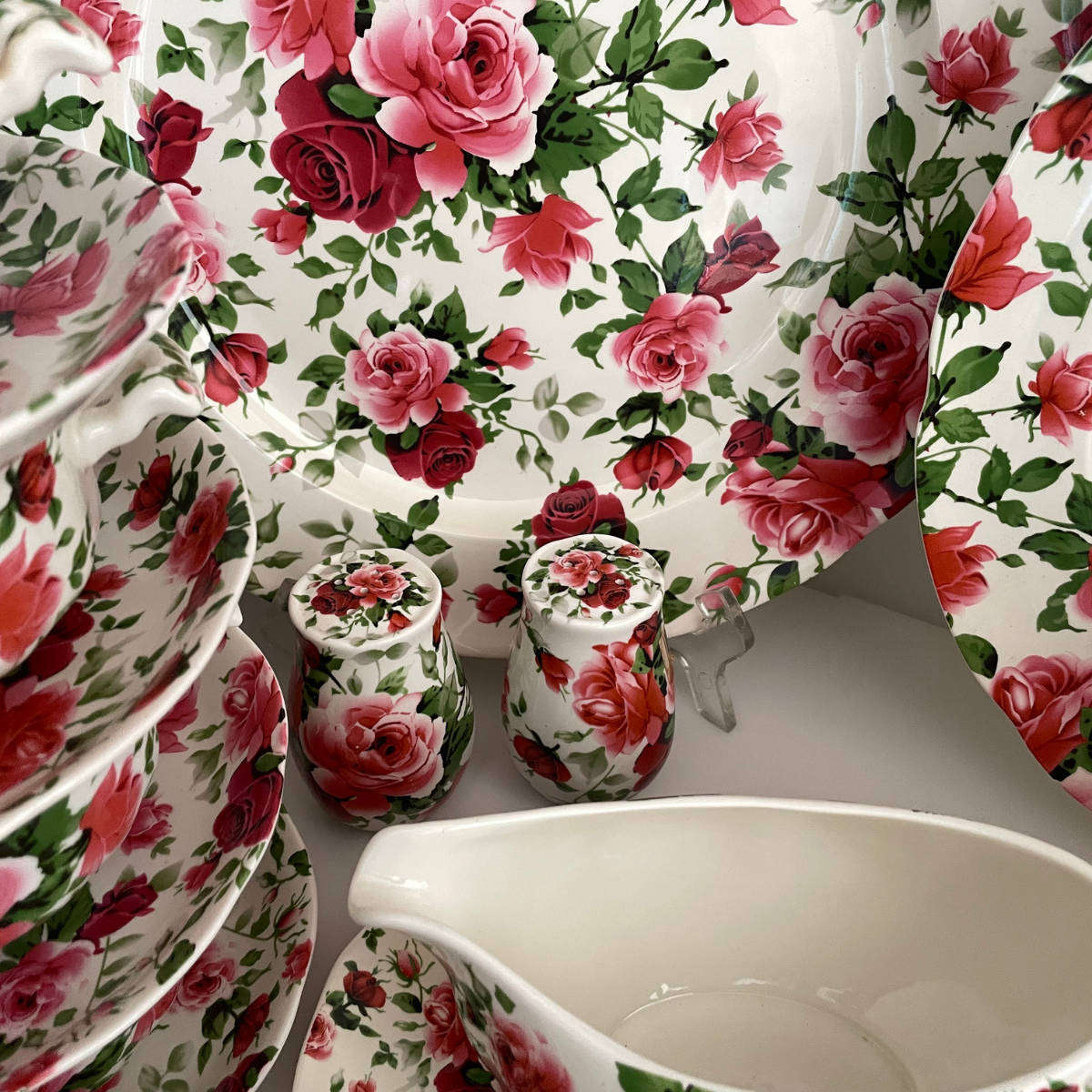 Victorian Rose by William James Fine Stoneware  8 Place Setting  53-Piece Dinner & Serving Set