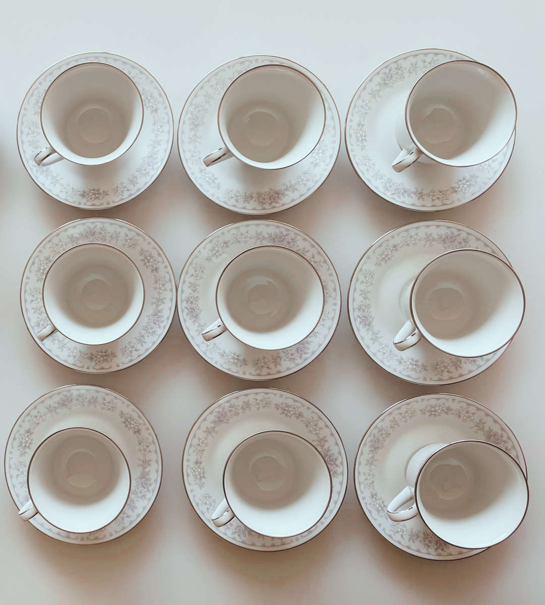 Vintage 25-Piece Noritake Fine China Set -Platinum Trim  Service for 10