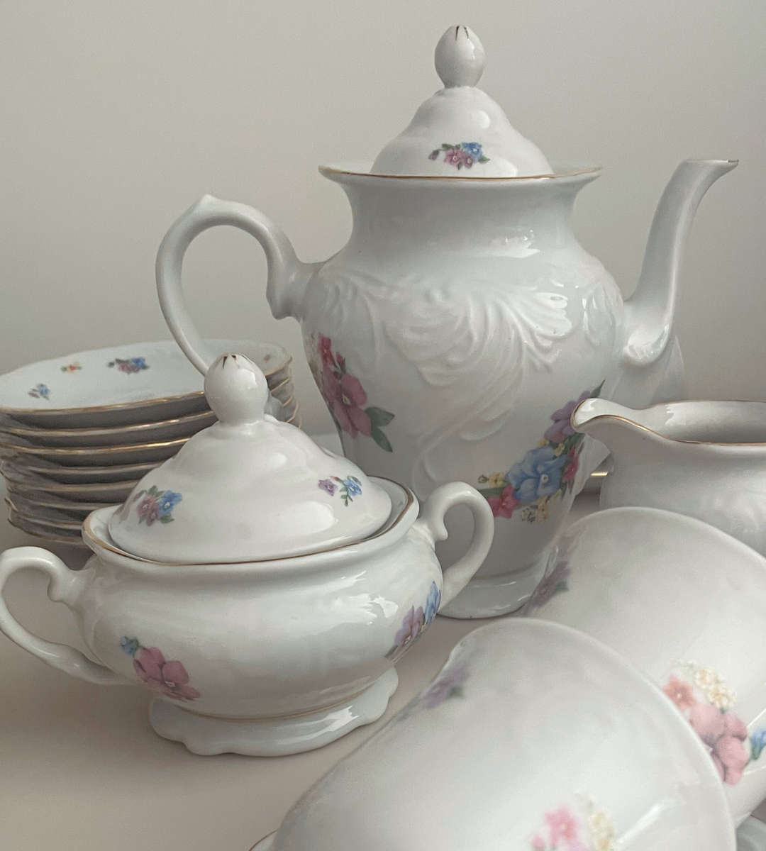 Vintage 55-Piece Fine China Dinner Set  - Gold-Trimmed Cottage Chic Floral Design - Discounted!