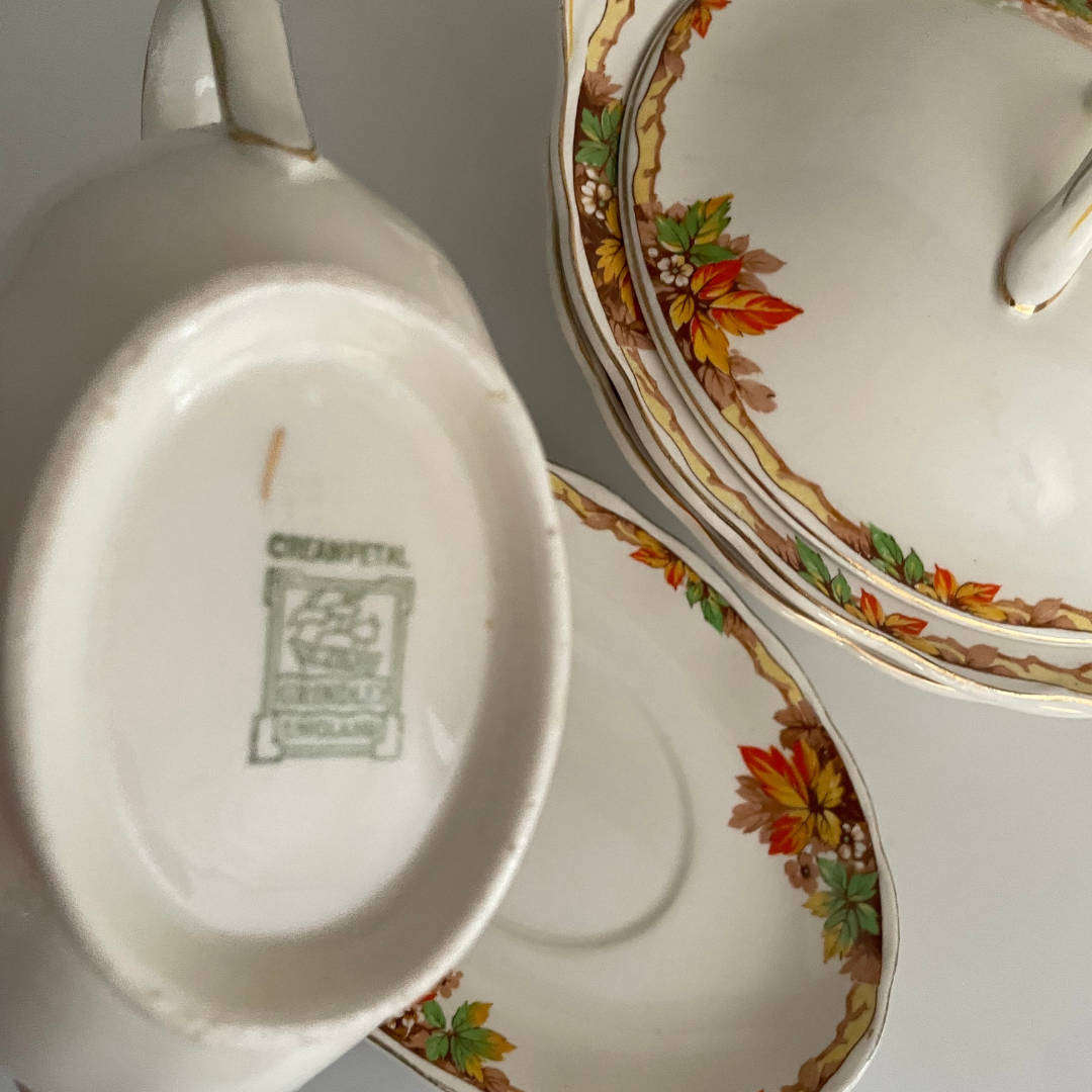 Grindley Creampetal England  Autumn Leaf Pattern  1930s  2x Serving Bowls and Gravy Boat