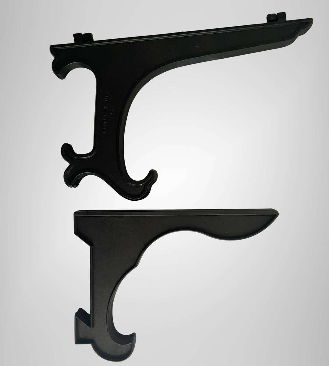 Vintage Japanese Satsuma-Style Gold Foil Porcelain Display Set  Peacock & Floral  2 Plates + Vase