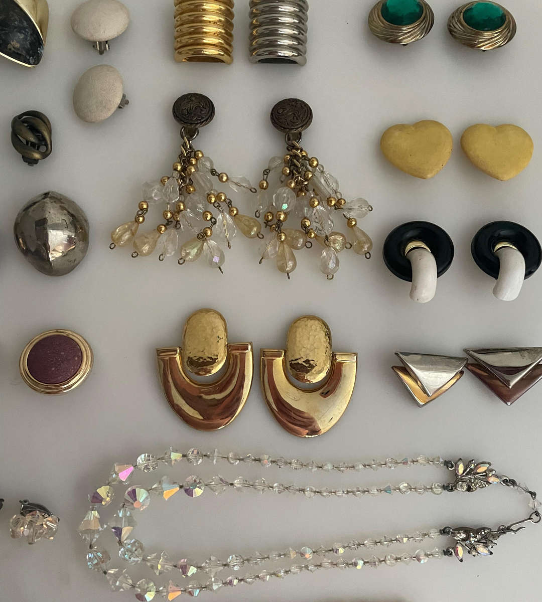 Vintage Costume Jewelry Lot  50+ Pieces Clip-On Earrings, Brooches, Necklaces & More
