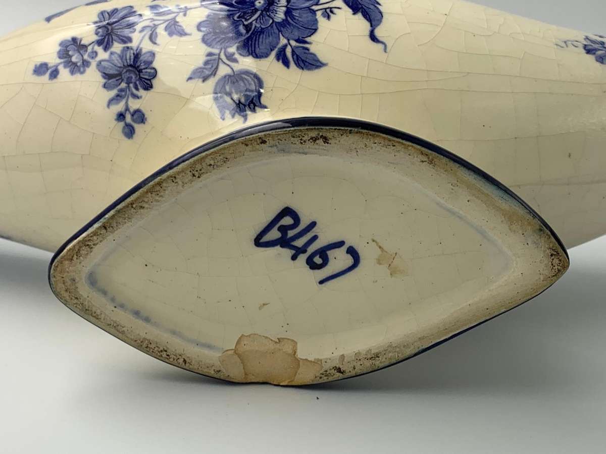 R1 Start - Antique Delft-Style Jardinière  Flow Blue Roses  Marked B467 - Chip on Footpiece