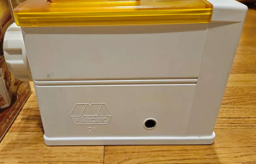 Mercato Regina Pasta Machine