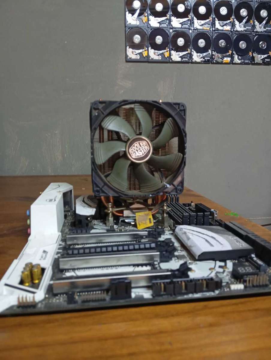 Intel core i7-6700k + ASRock Z270 Taichi Motherboard