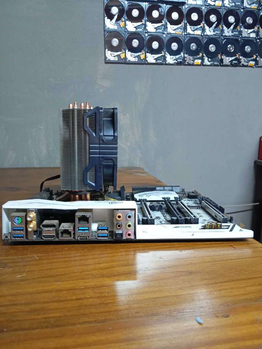 Intel core i7-6700k + ASRock Z270 Taichi Motherboard