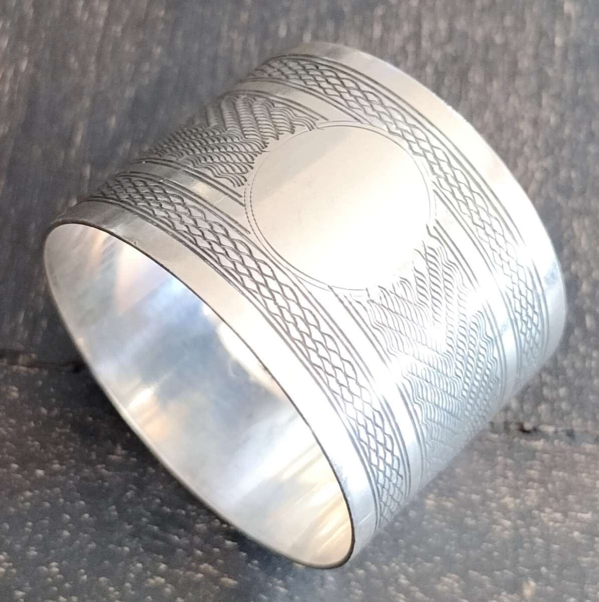 Antique Birmingham Silver serviette ring 34.7g (2)