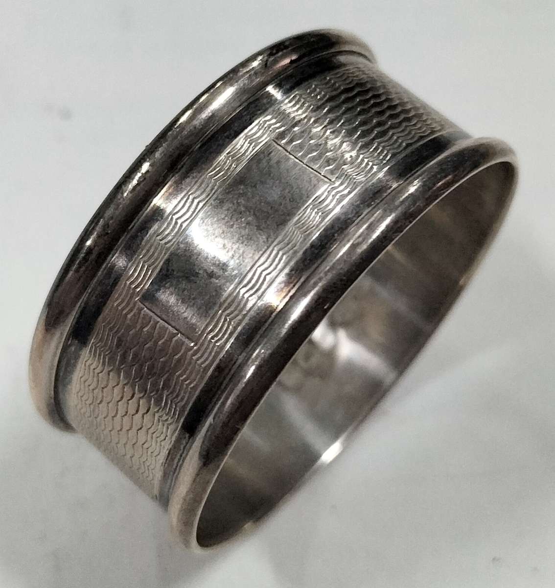 Antique Birmingham Silver serviette ring 8.0g (8)