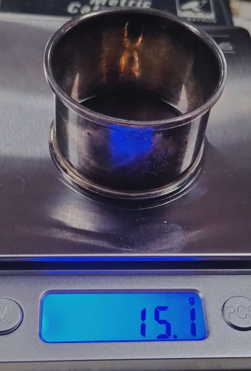 Birmingham silver napkin ring - 15.1g (27)