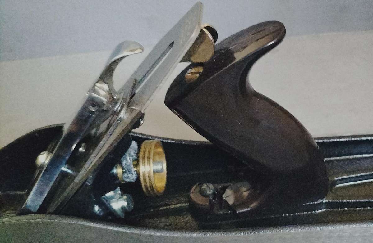 No 7 Stanley wood plane - boxed - broken handle