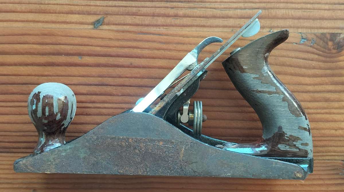 Stanley / Bailey 4,5 wood plane - complete but requires attention