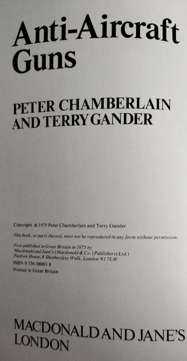 Anti-Aircraft Guns - World War 2 fact files (1975)