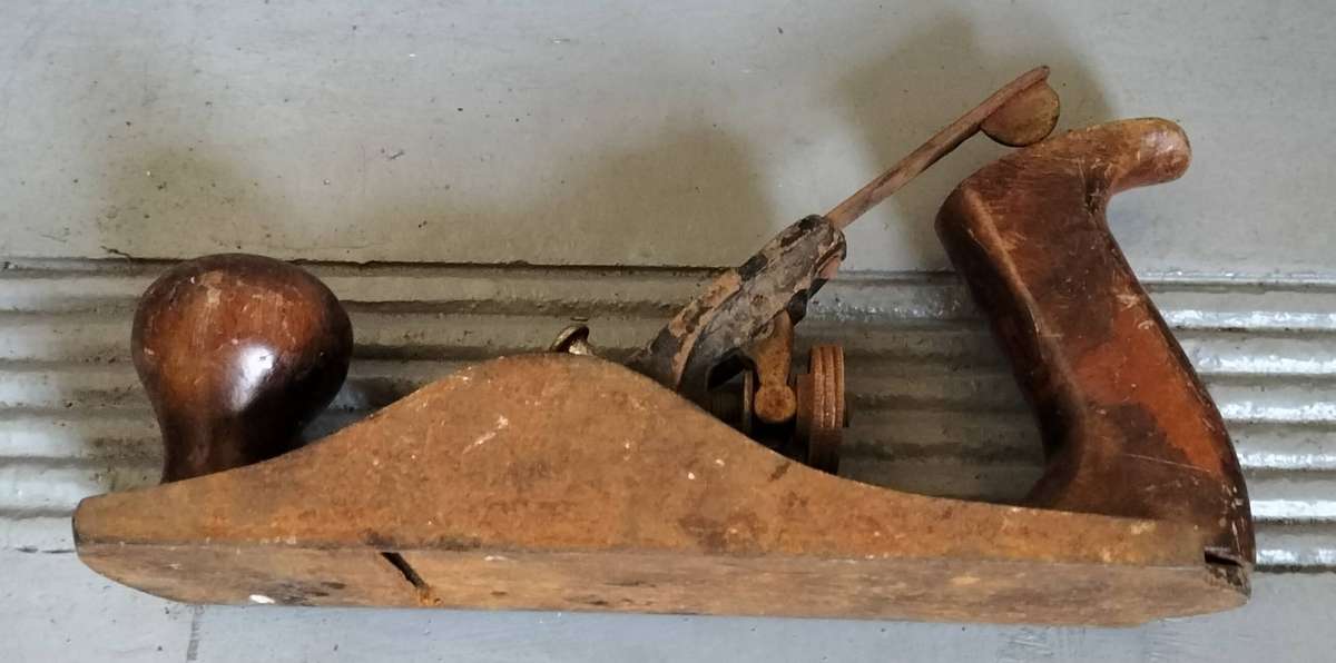 Vintage rusted #3 wood plane - For the restorer