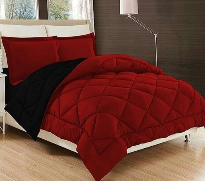 5pc Reversible Comforter Set Queen Burgundy Red/Black