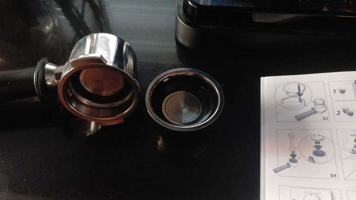 Delonghi Stilosa espresso cappuccino machine