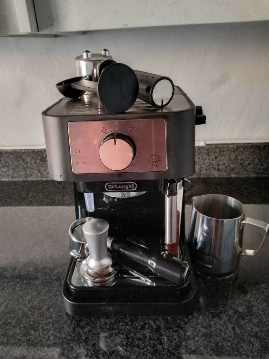 Delonghi Stilosa espresso cappuccino machine