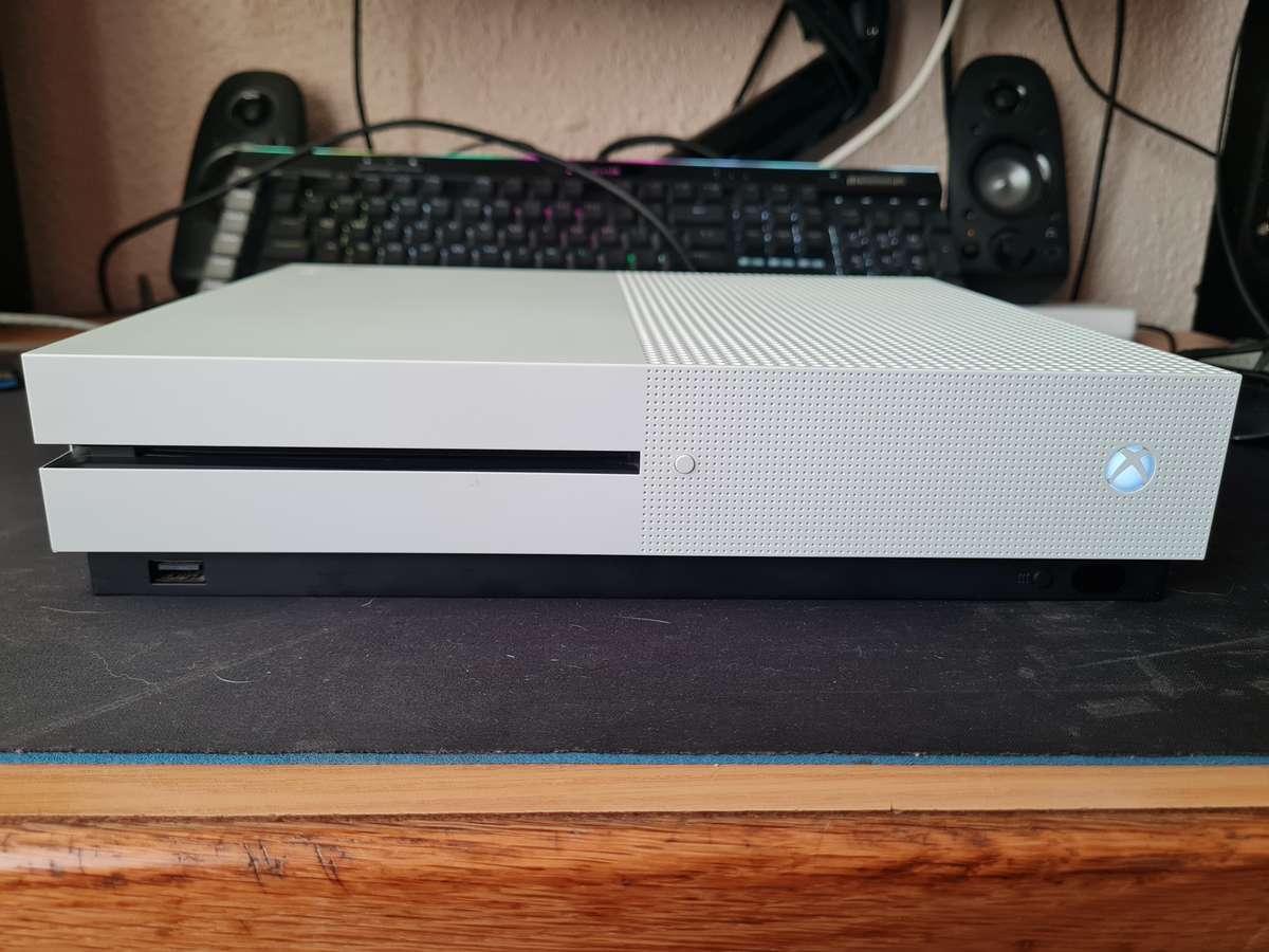 MICROSOFT XBOX ONE S, 1 TB (CONSOLE ONLY) - Fully Tested and working 100%