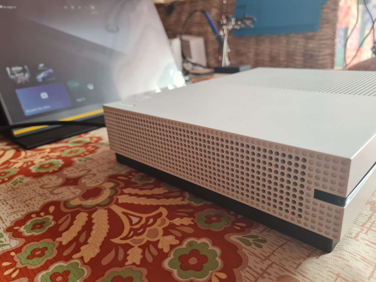 MICROSOFT XBOX ONE S, 1 TB (CONSOLE ONLY) - Fully Tested and working 100%
