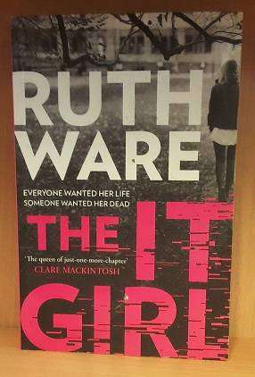 Books :  The It Girl , Ruth Ware  ( paperback )
