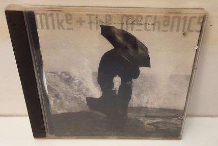Music CD - Mike and the Mechanics