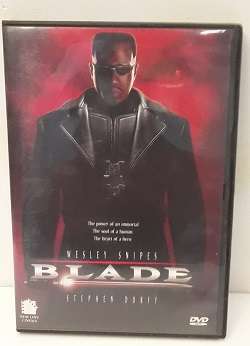 DVD  movie :  Blade - good condition