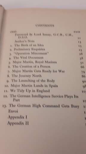 Book -  The Man that Never  was , the story of operation Mincemeat  1953 - Ewen Montagu