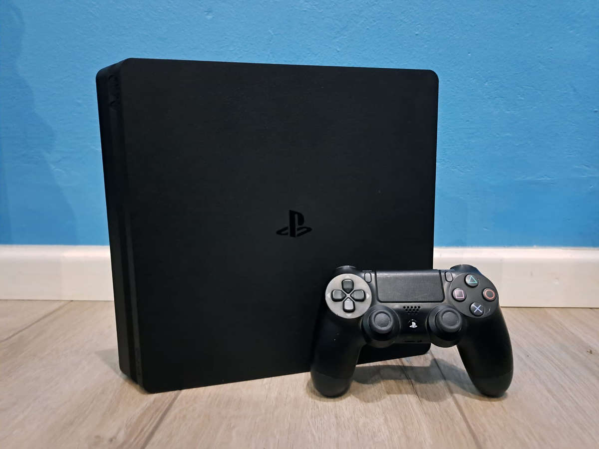 PS4 Console Bundle