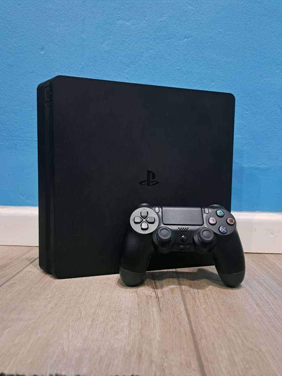 PS4 Console Bundle