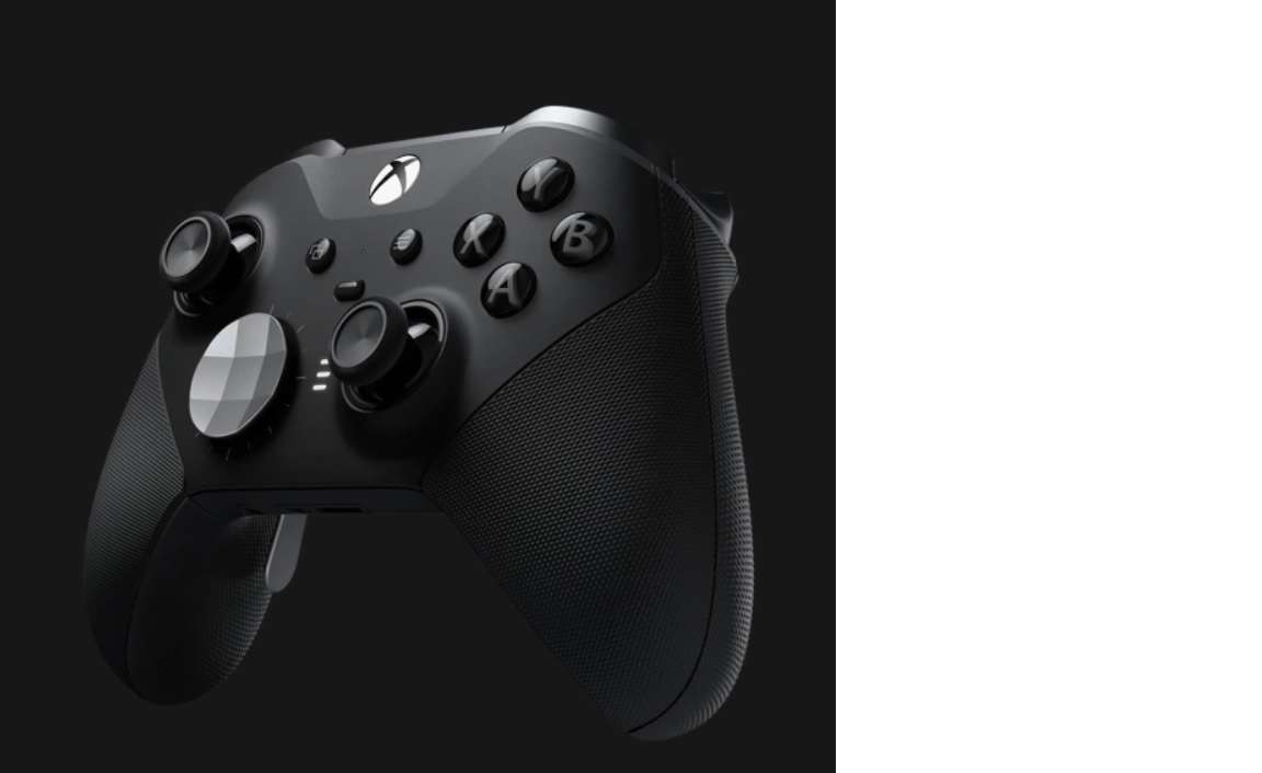 Xbox Elite Wireless Controller Series 2 with accesories