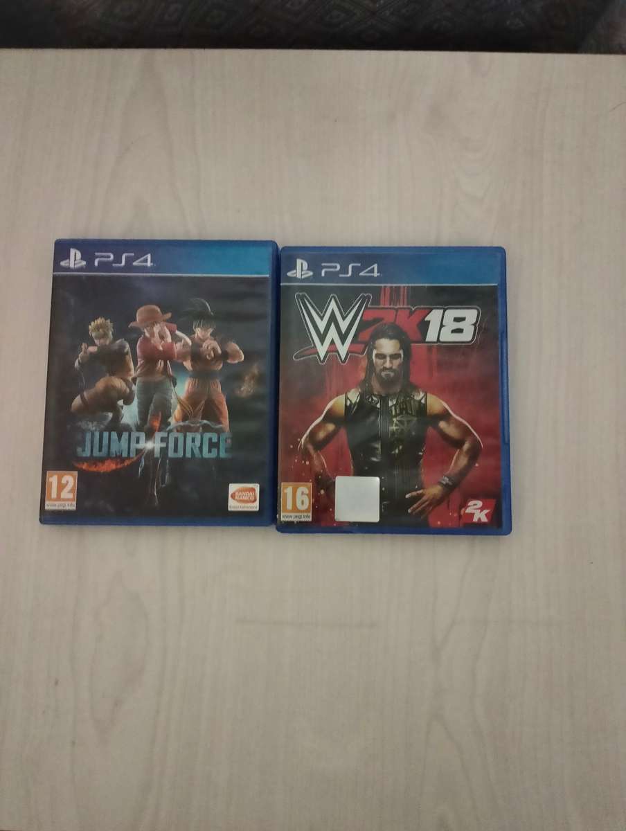 Playstation 4 (1TB HDD) with 2 controllers