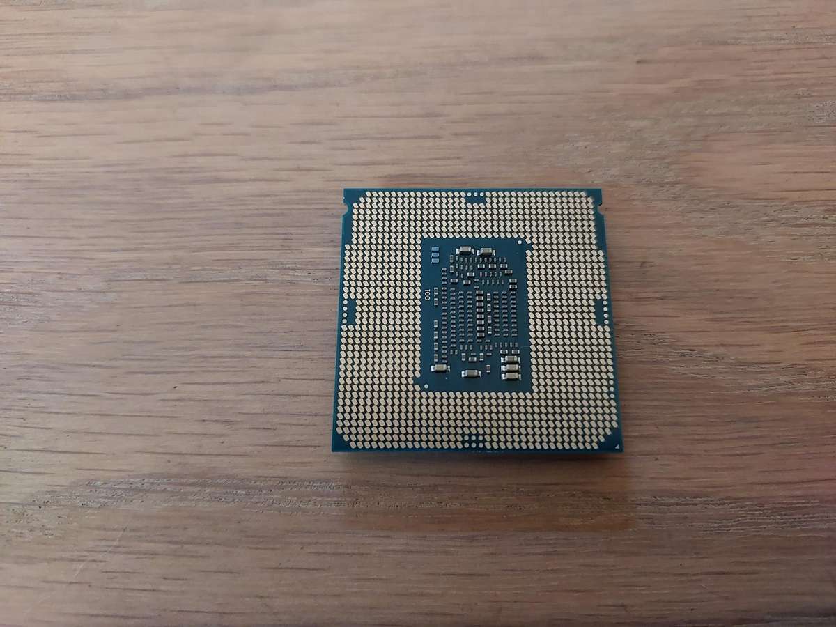 Intel Core i5-7500 3.4 GHz Quad Core 14nm Kaby Lake Socket LGA1151 Desktop CPU
